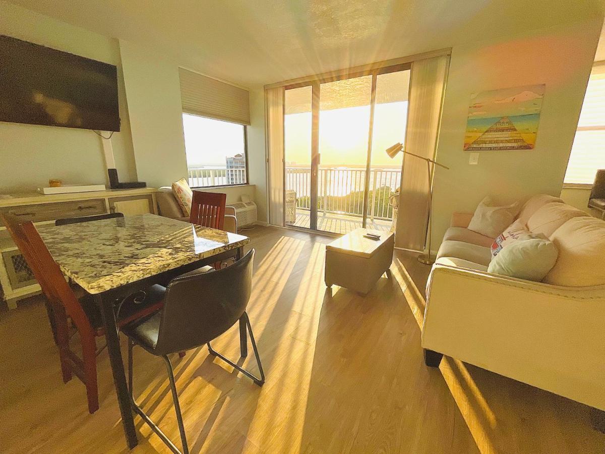 Penthouse 6 Panoramic Ocean Views Top Floor フォートマイヤーズビーチ エクステリア 写真